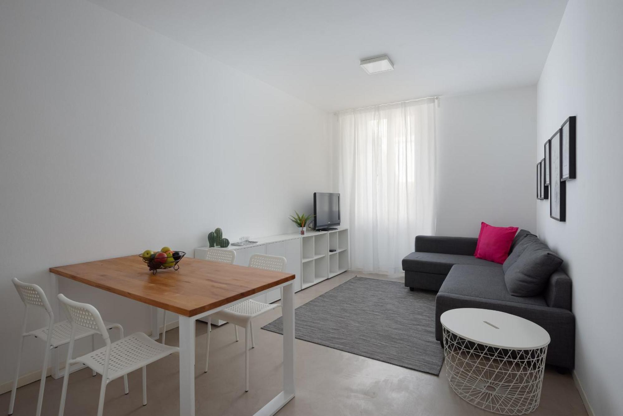 Residence Orti Apartments By Wonderful Italy 살로 외부 사진