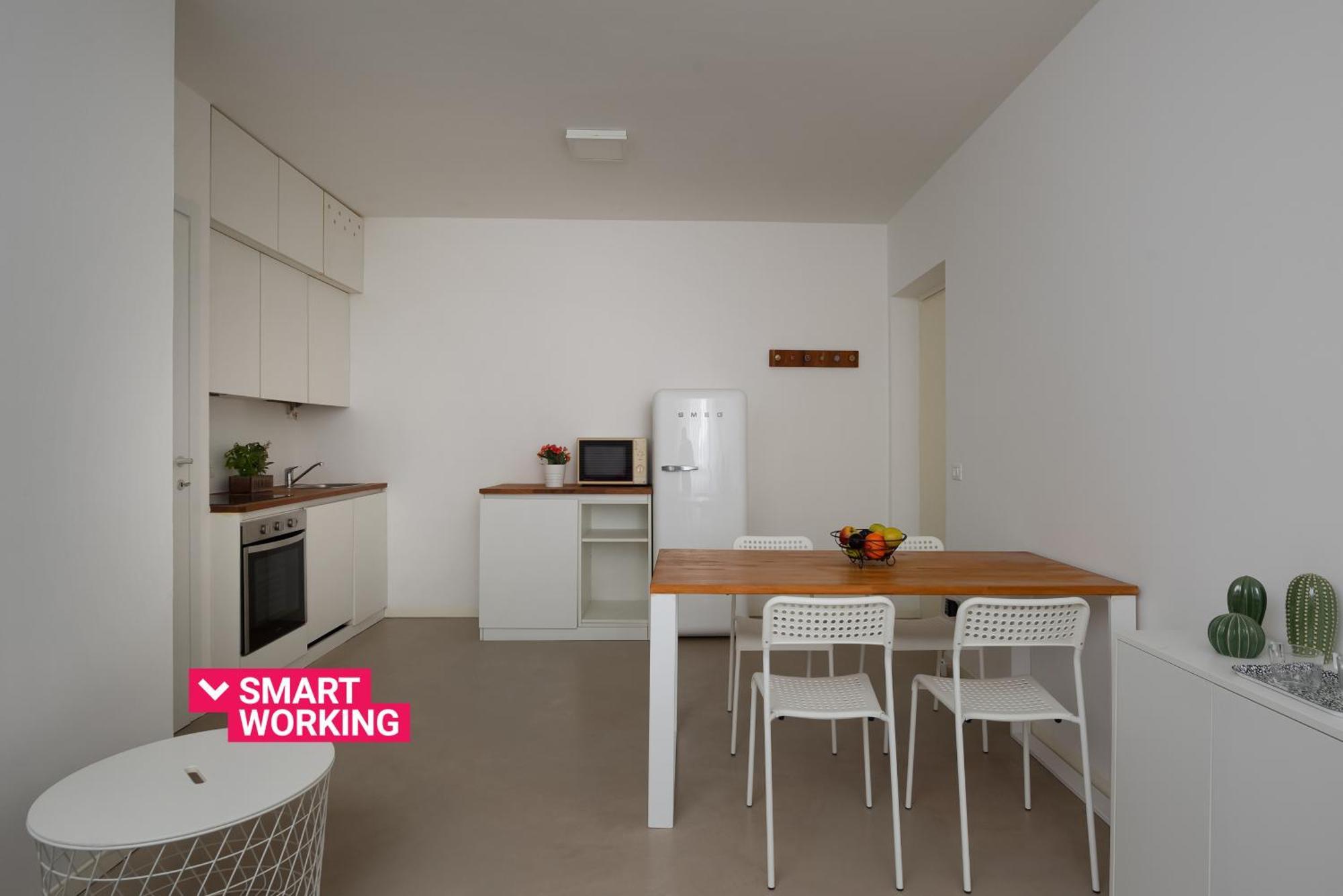 Residence Orti Apartments By Wonderful Italy 살로 외부 사진